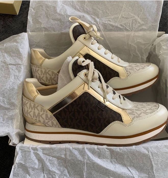 Кроссовки Michael Kors новые