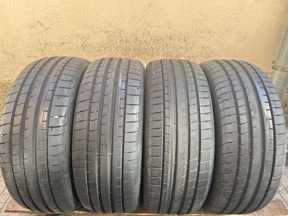 Автомобилни гуми 205 45 17 Goodyear