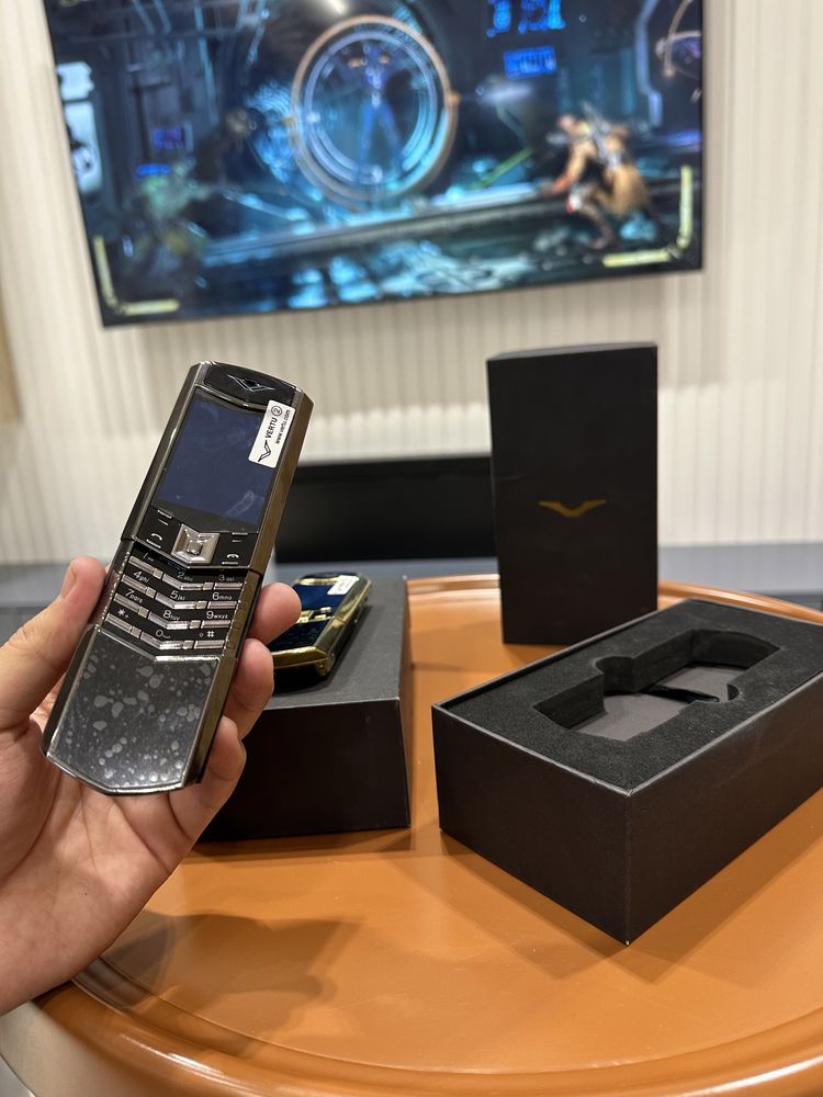 VERTU Slider новый пачка гарантия бор