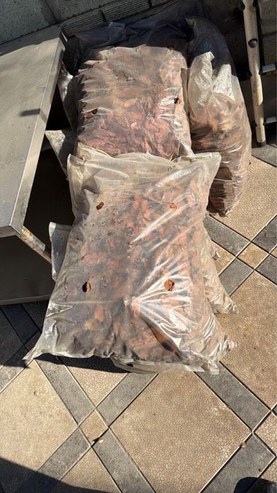 Продам кору лиственницы