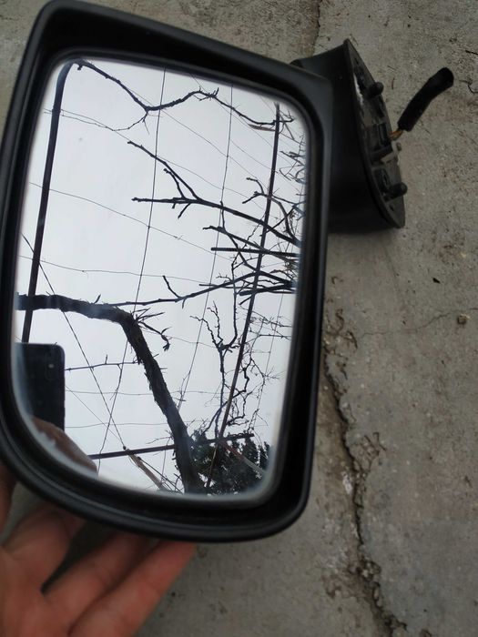 Дясно огледало за Hyundai Trajet