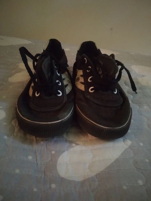 Бутсы футбольные