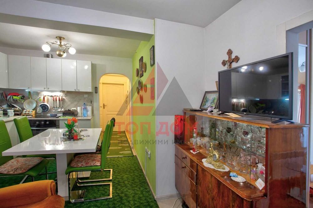 Дава се под наем Двустаен апартамент в Варна, Колхозен пазар - 60 кв.м за 306 € - Снимка #4