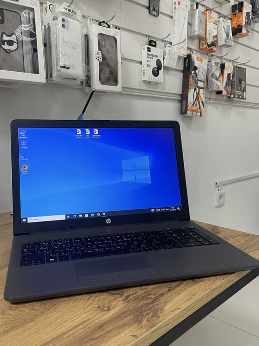 Ноутбук hp, i5 8gen. Озу 8гб