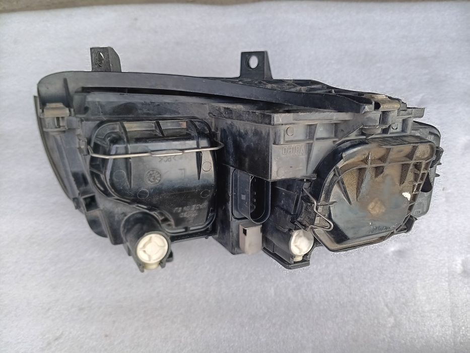 Ляв фар за Audi A4 - B6 / Ауди А4 до 2004г.