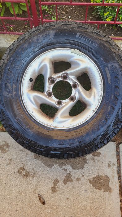 Vand jante cu anvelope