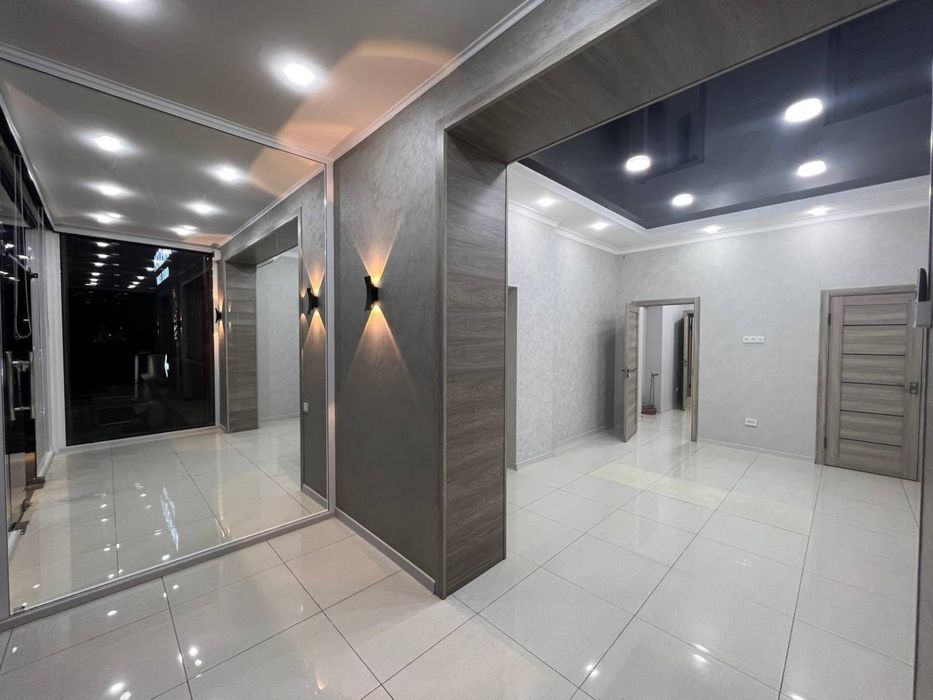 Срочно Продаётся Нежилое Помещения 1.Линия Шотта Руставили ор-р Аския