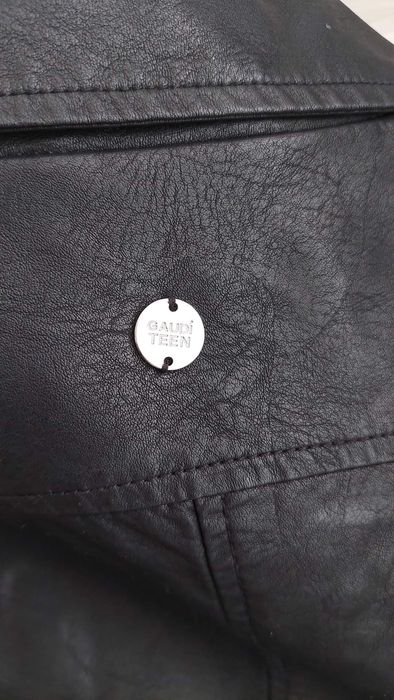 GAUDI оригинален кожен елек 10 г.