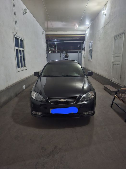Жентра автомат  газ есть