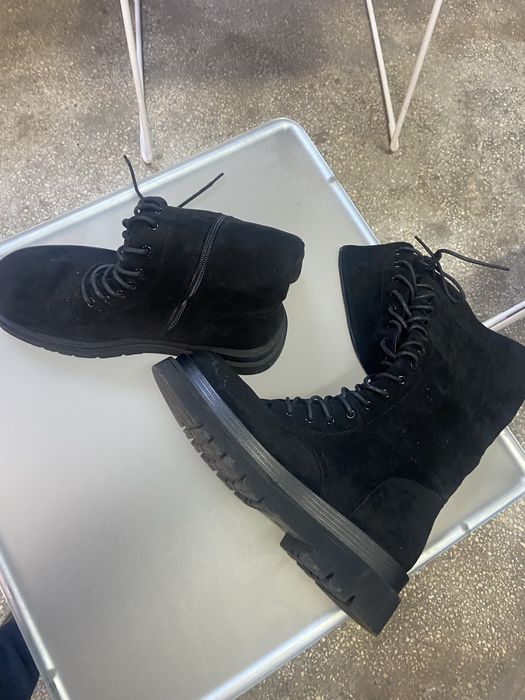 Vand ghete dama piele intoarsa marime 40