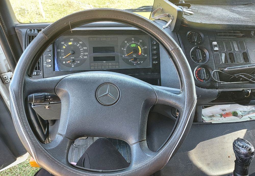 Mercedes Atego 1218