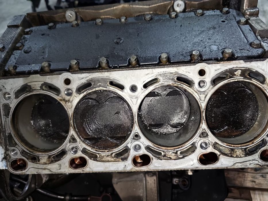 Оборудван блок BMW X5 E53 4.4 - 448S2