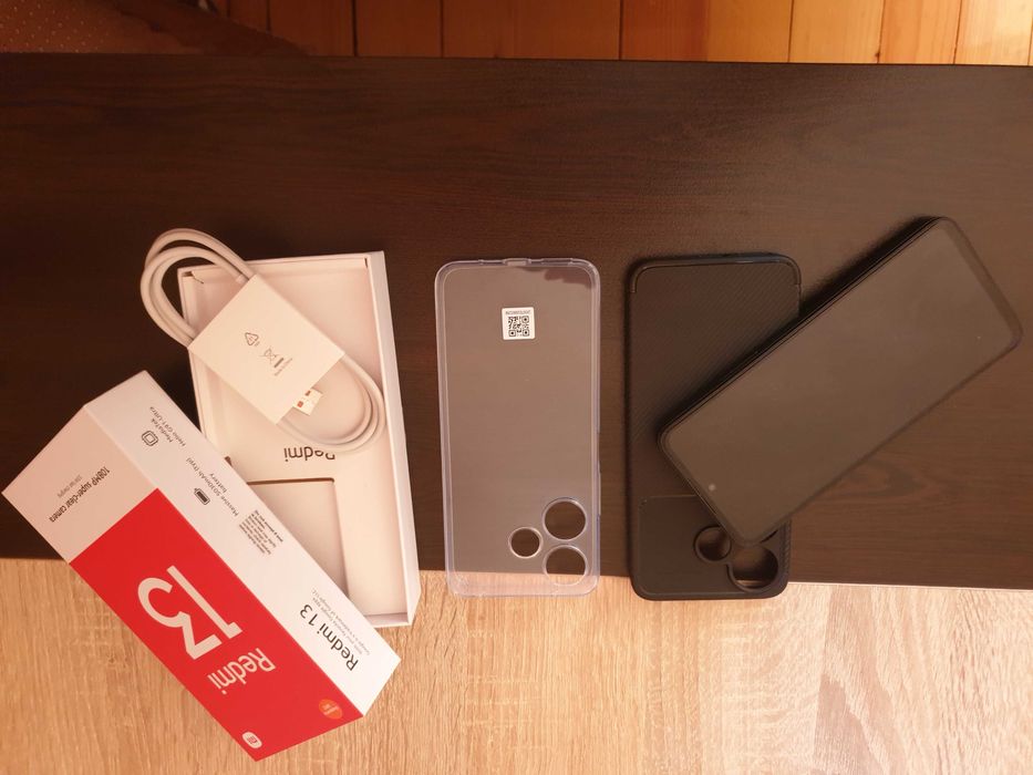 XIAOMI Redmi 13 Midnight Black с гаранция.