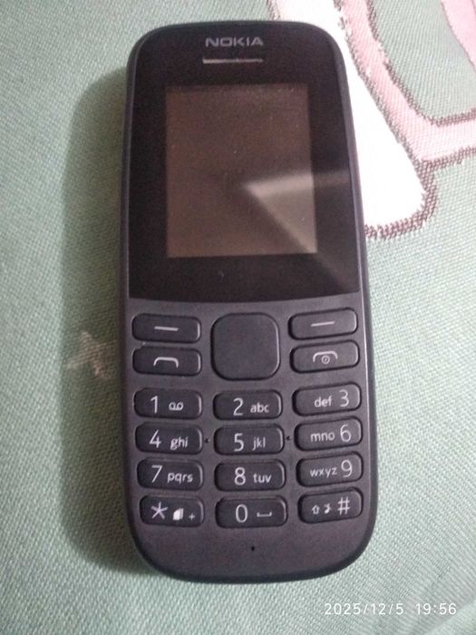 Nokia 105 sotiladi.