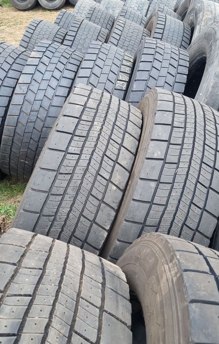 Anvelope Camioane/Semiremorci mărci premium stare impecabilă.
