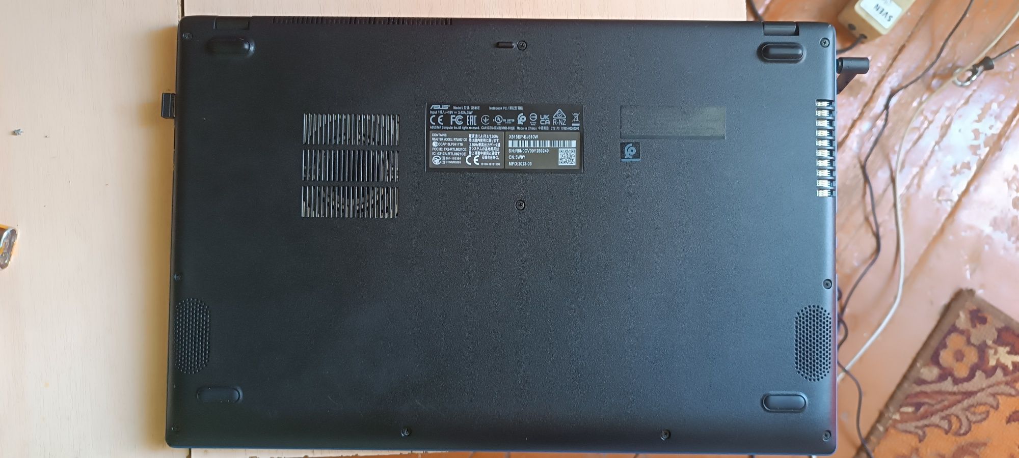 Срочно продам ноутбук ASUS