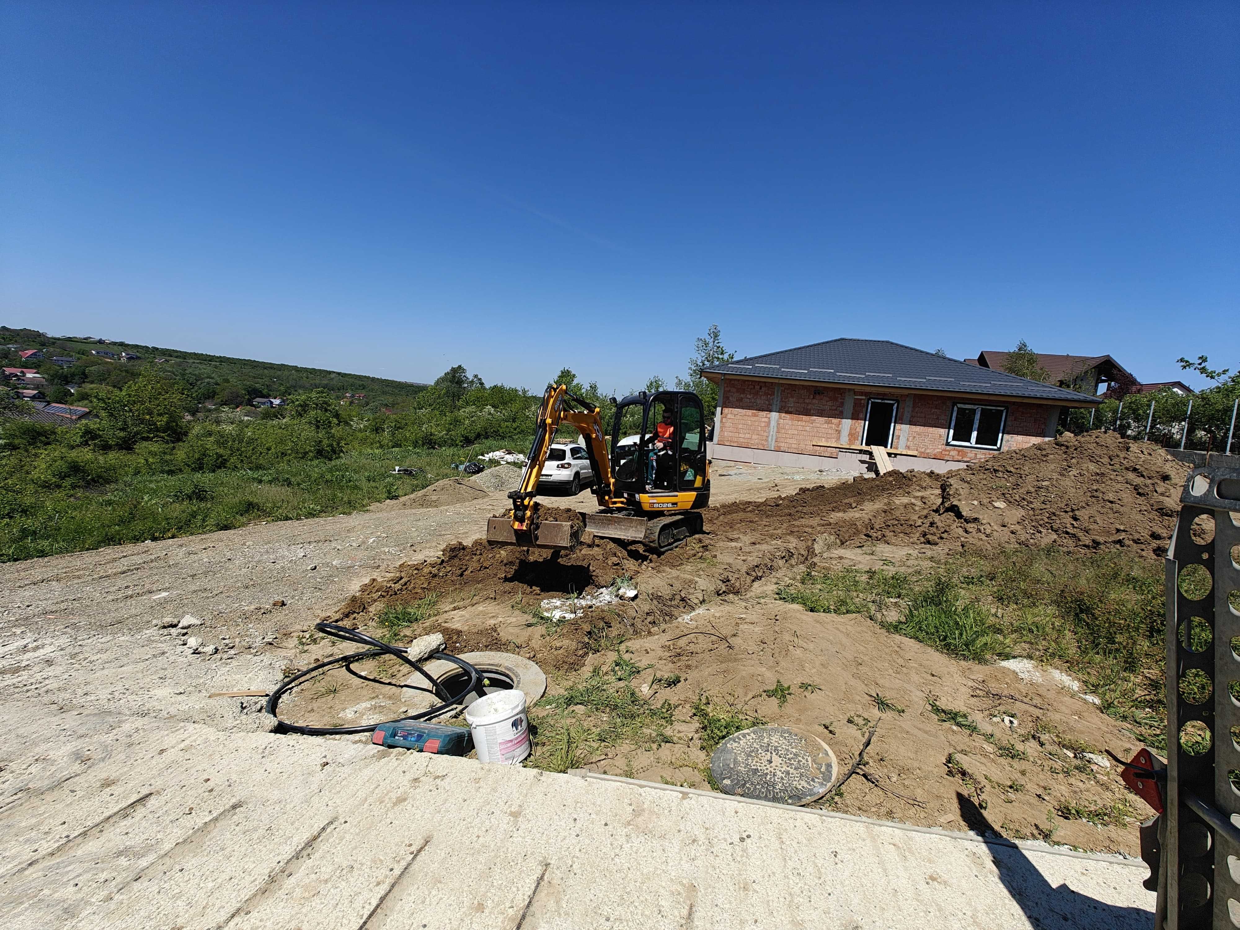 Servicii profesionale de săpături cu excavatorul.