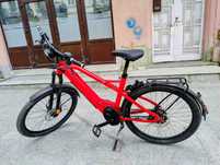 Ofer spre vanzare o frumoasa bicicleta aistata electric, pentru oras