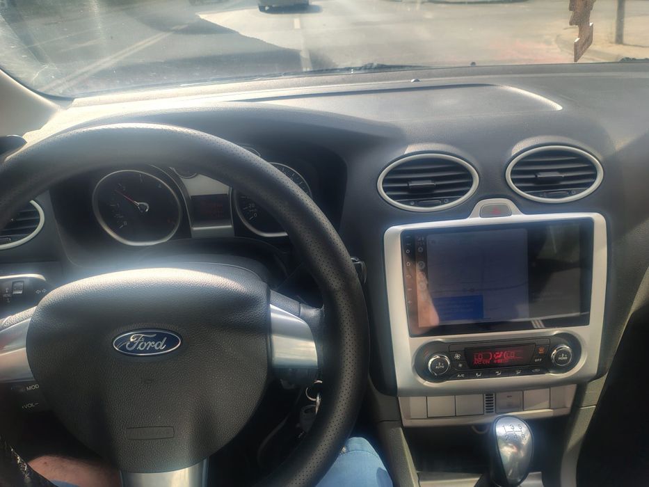 Ford focus 2 2011