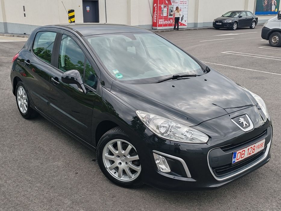 Vând PEUGEOT. 308.  1.4 benzina EURO 5