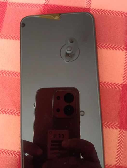 Продавам телефон Realmi C 30