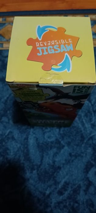 Puzzle reversibil cu dinozauri