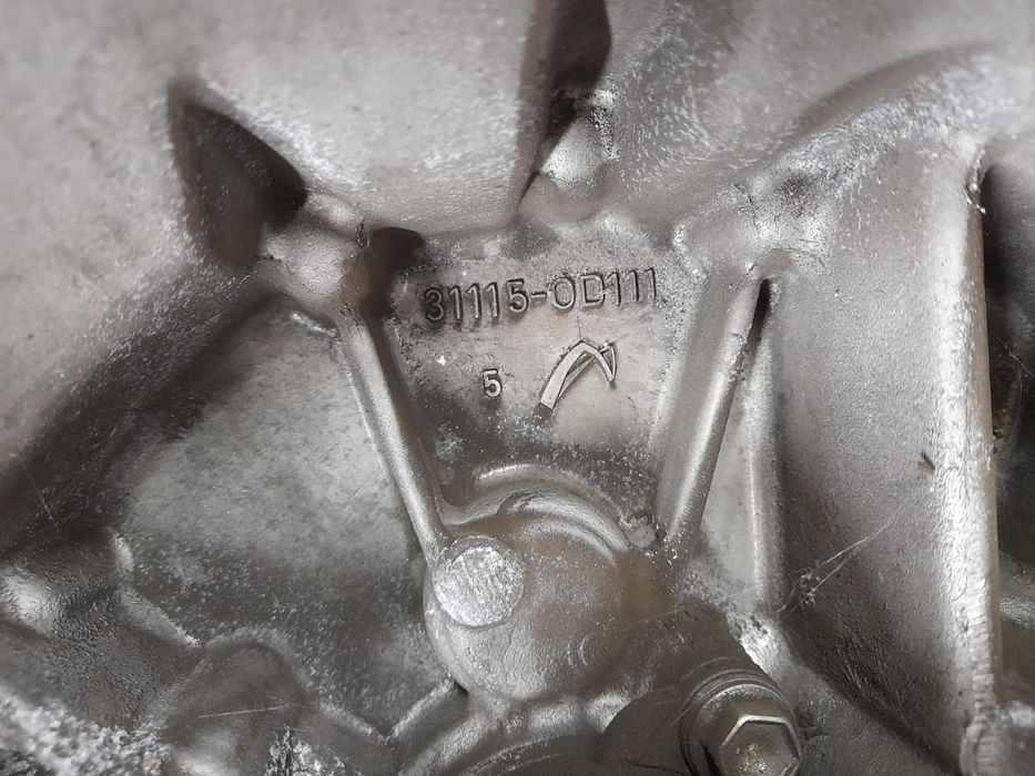 Cutie viteze manuala 6 trepte 1.5 benzina 31115-0d111 Toyota Yaris XP