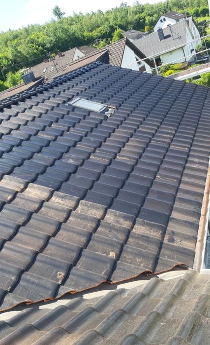 Oferim servici complete de montaj acoperisuri modificari si reparati