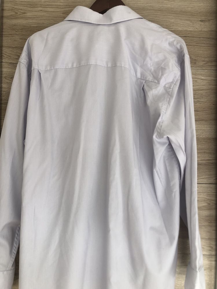 Мъжки ризи / Мъжка риза 44,45 размер ХЛ