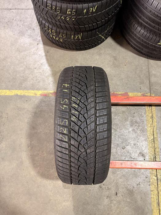 Anvelope iarna 225/45/17 Good Year Ultra Grip Performance 225 45 17