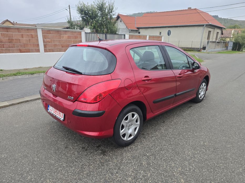 Puegot 308 - 1.6 benzina - 120 cp - 2009