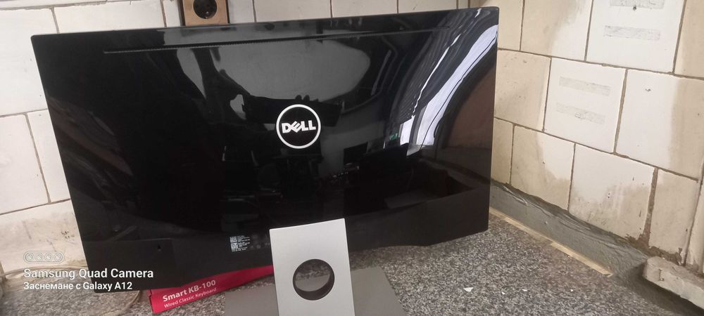 Продавам монитор DELL S2416H