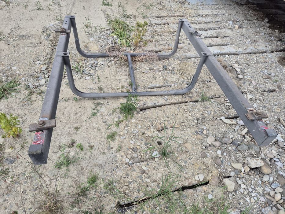 Suport roata rezerva semiremorca