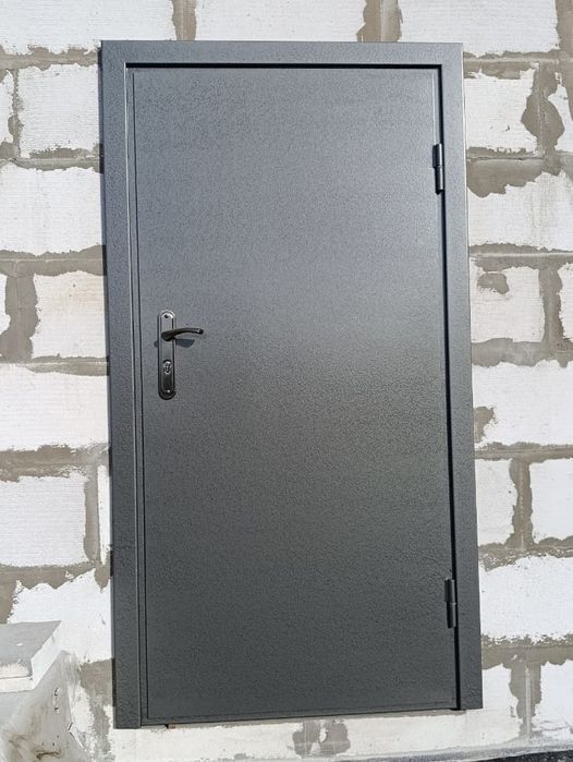 Изготовление металлических дверей!