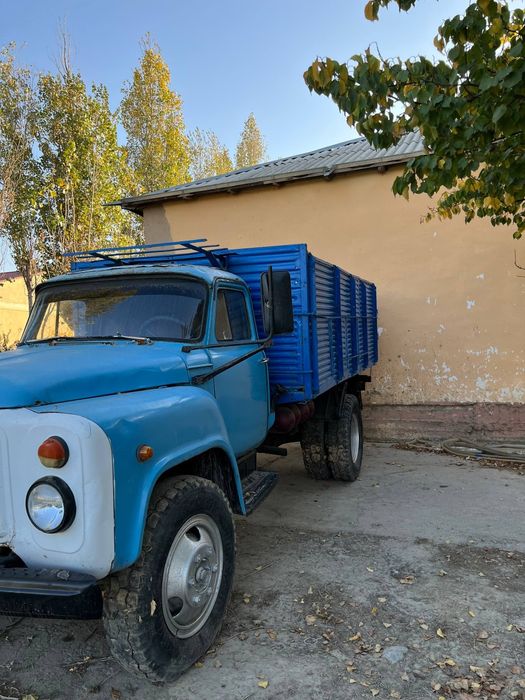 Moshin sotiladi olish kerak haydash kerak