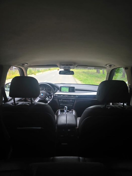 Vand Bmw x5 f15 2015 2.5 xdrive Pachet M