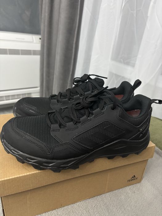 Adidas Terrex gore-tex 43