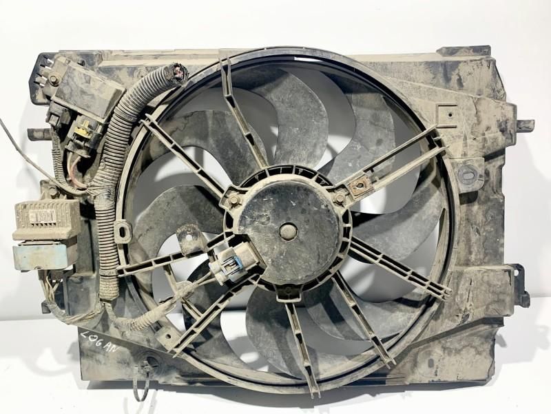 Electroventilator Renault Clio 4 (2012-2016) 0.9 tce H4B (400) 214816812R