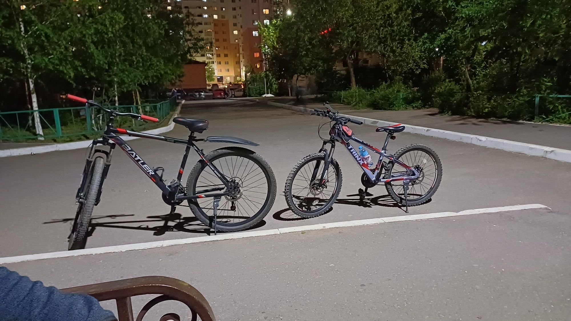 Продается велосипед 2 шт