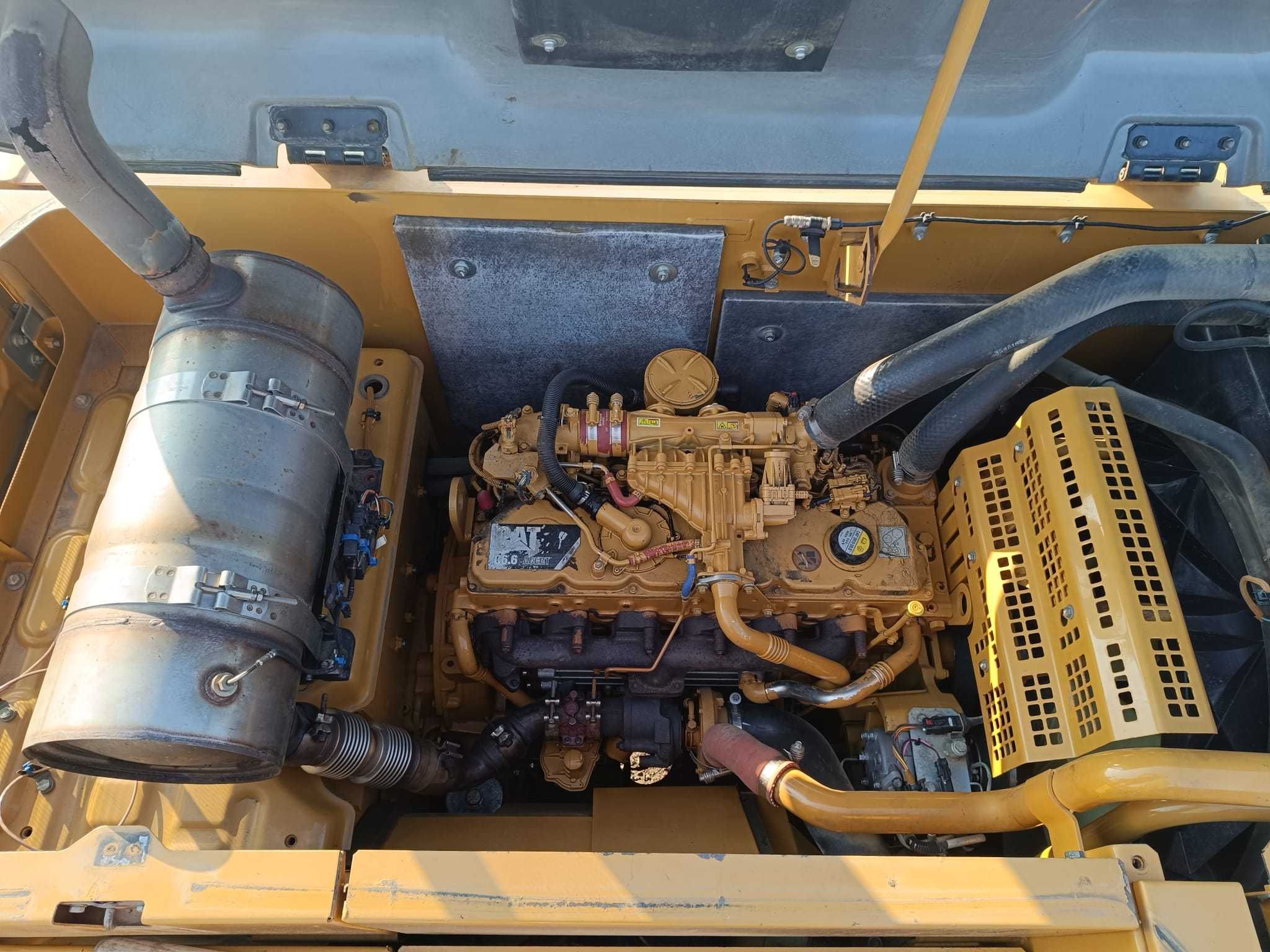 Excavator CAT 320E