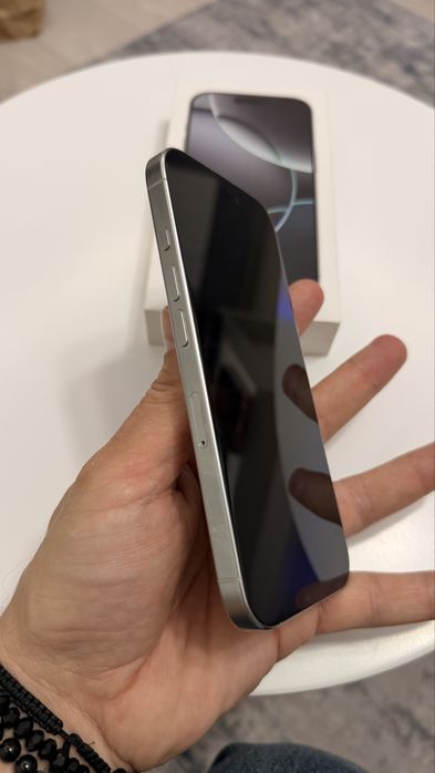 IPhone 16 Pro 256 GB