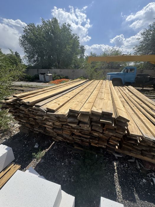 Балки 0.45-18-6м по 5500тг. Так же есть 4м на выбор по 2000тг