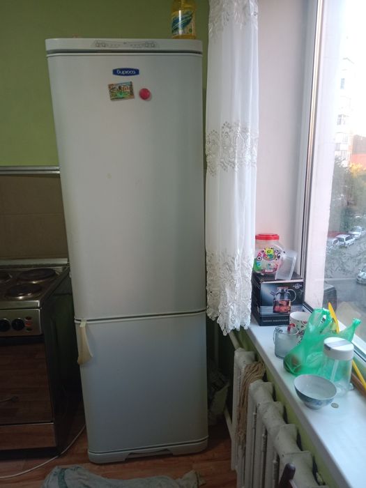 Холодильник от фирмы бирюса б/у