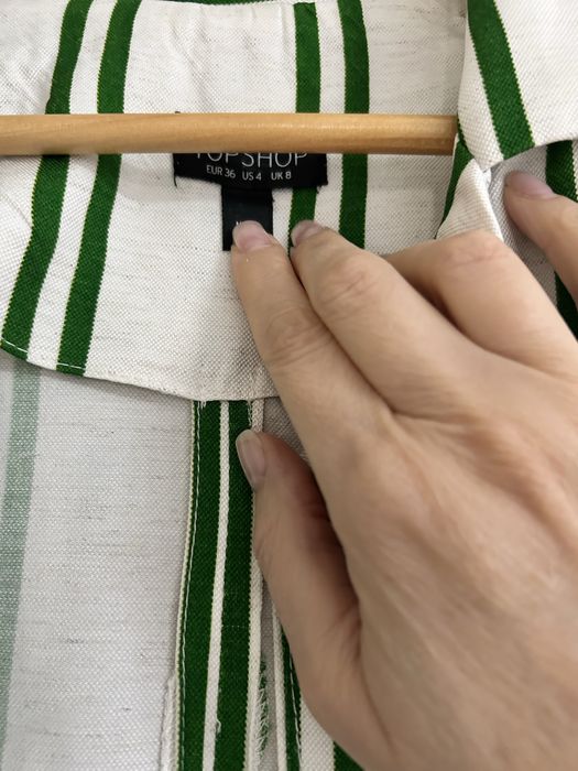 Chimono lung, superb, purtat o singură dată.