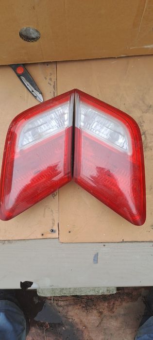 Продам Задние Фонарь на Тойота Камри 40.45