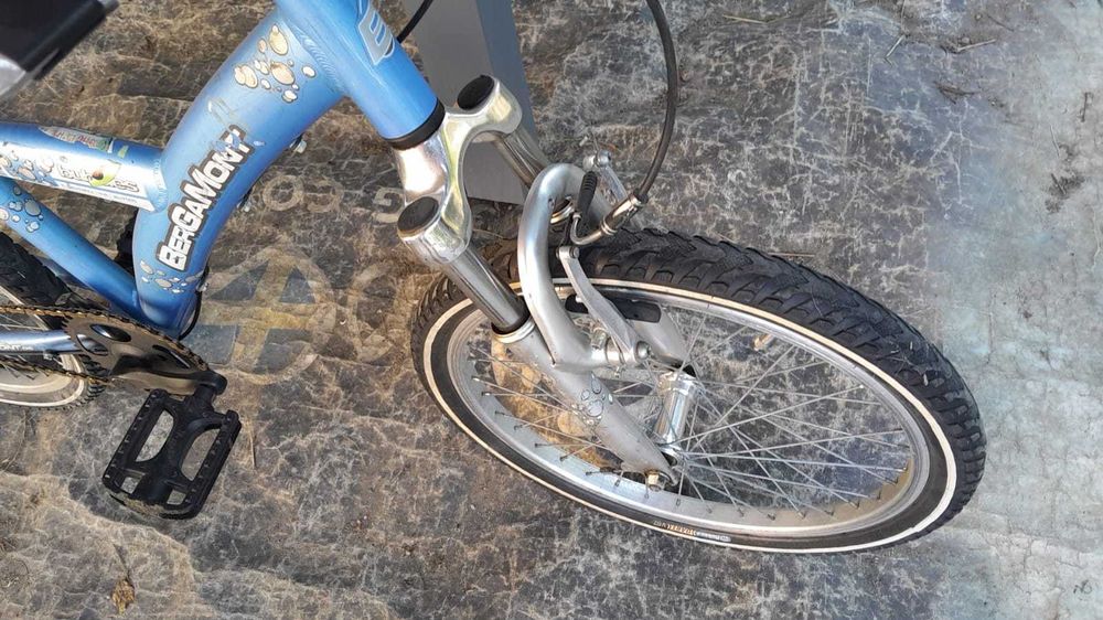 Bicicleta mtb copii (6-9 ani) Bergamont,Aluminiu,roti 20 inchi,3V b.