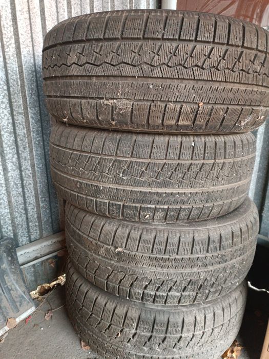 Продам резину r17