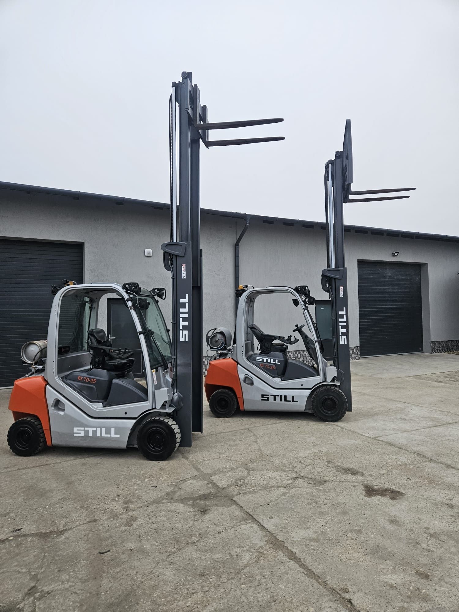Motostivuitor Stivuitor STILL RX 70-25 GPL