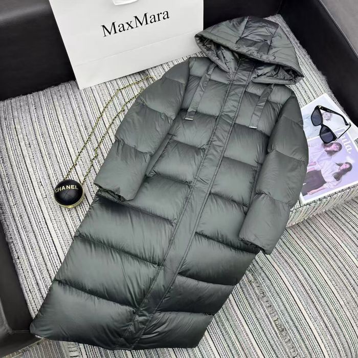Зимняя куртка Max Mara женское