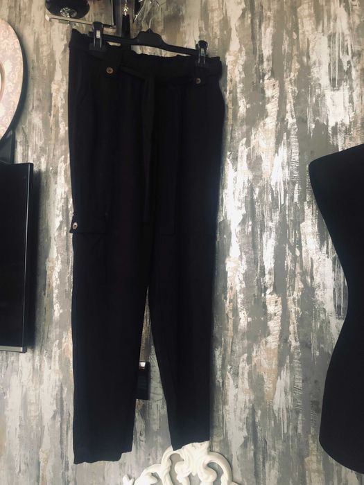 Pantaloni cargo noi marime 36 Reserved